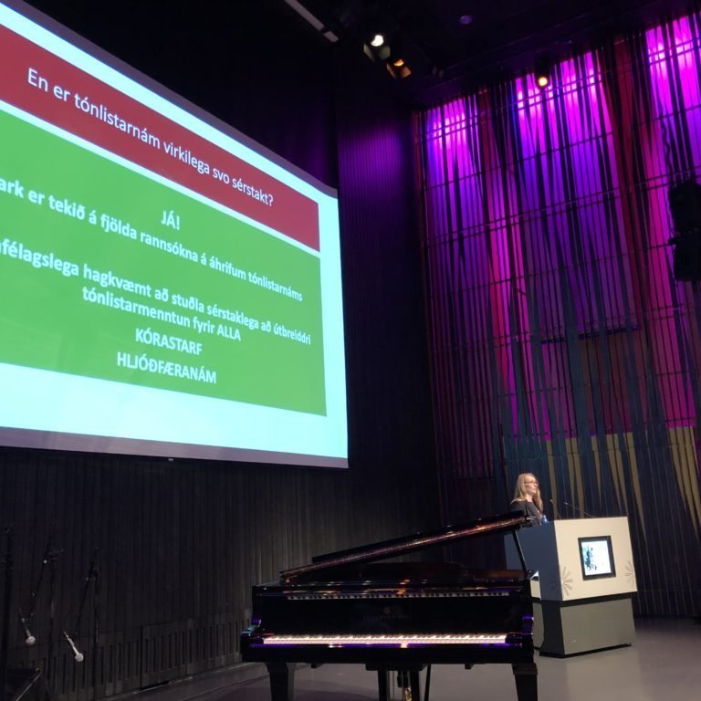Fyrirlestur Dr. Helgu Rutar Guðmundsdóttur vakti mikla athygli