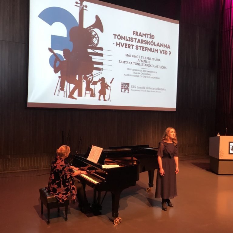 Tónlistaratriði frá Söngskólanum